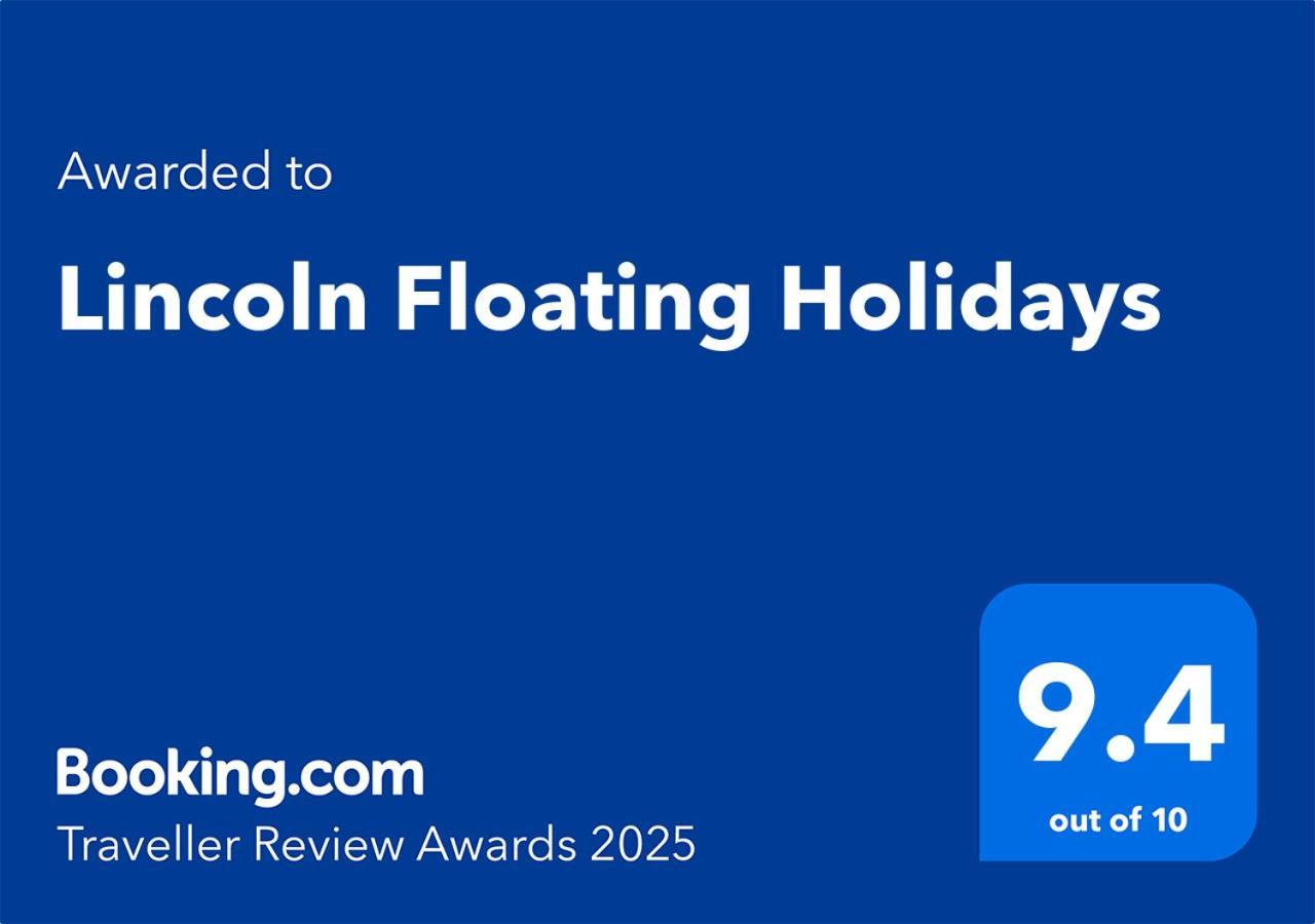 Lincoln Floating Holidays Bagian luar foto